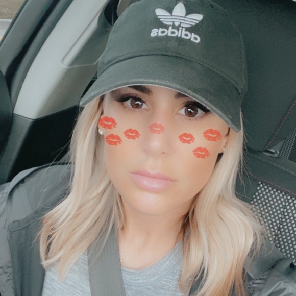 Meet your Posher, Sarah - Picture 4 of 4